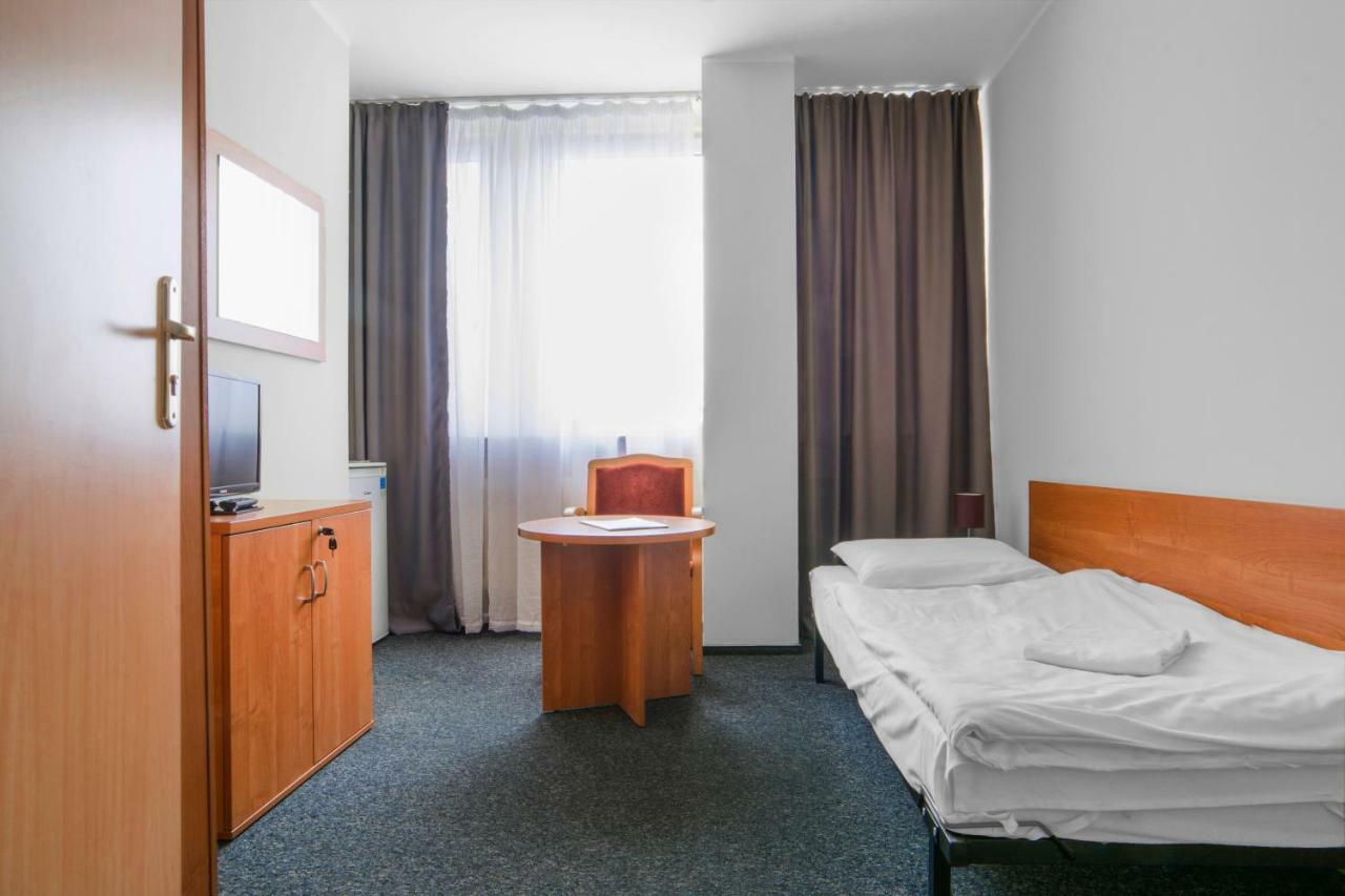 Gdanski Dom Turystyczny Hostel Buitenkant foto